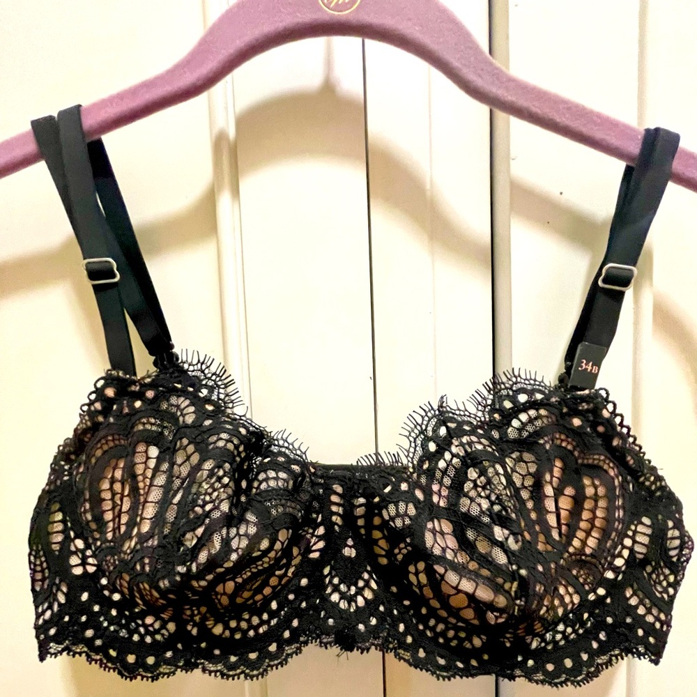 VICTORIA SECRET Dream Angels Push up Lace Underwire Bra Black Nude 34B, NWT